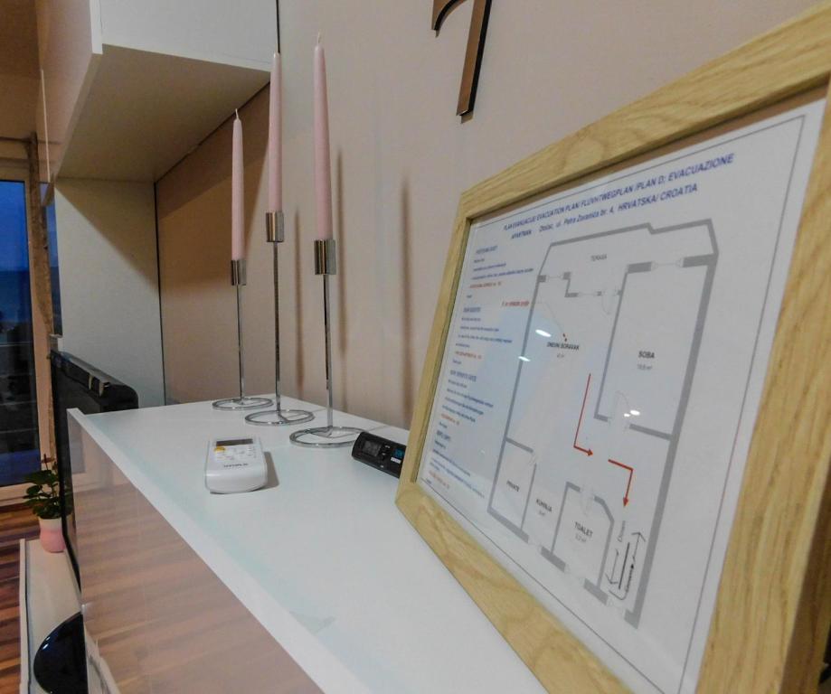 Apartman Lara u Otočcu — Dnevni boravak